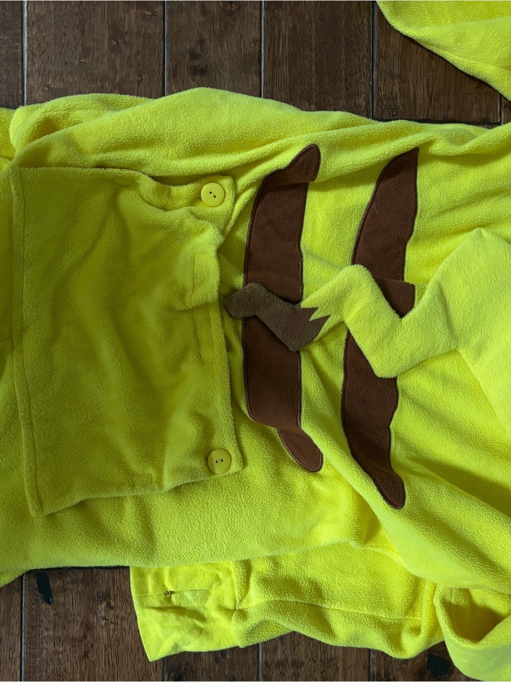 Adult Pokémon Pikachu One-Piece Hooded Jumpsuit Sz M - Picture 7 of 7